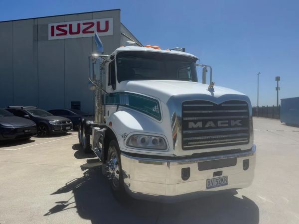 2018 Mack Granite Granite AMT Transmission image