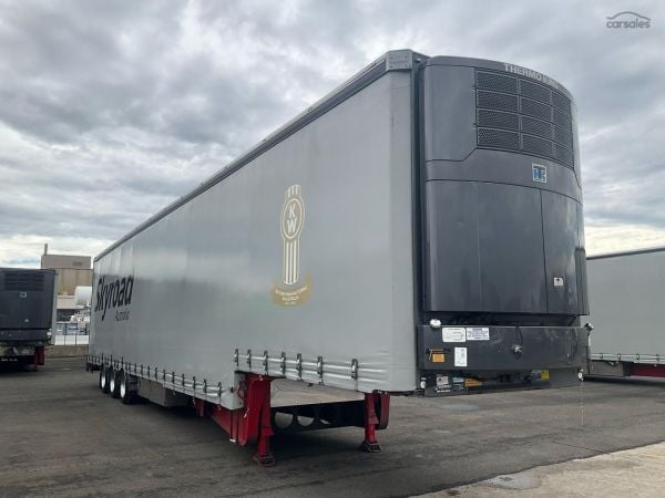 2021 Vawdrey VBS30D Tri Axle Drop Deck Refrigerated Curtainsider image