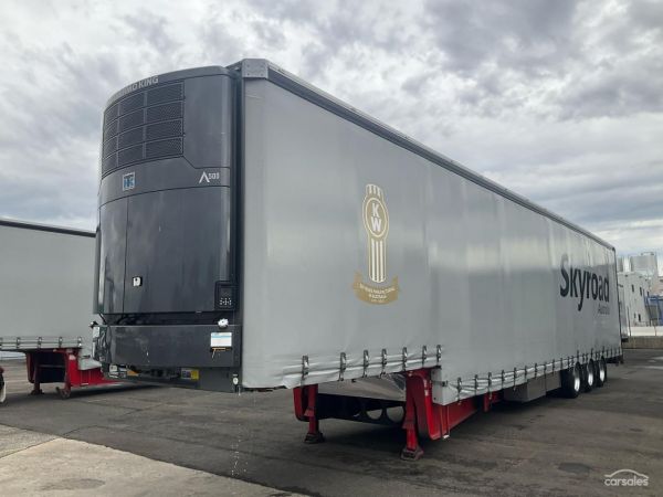 2021 Vawdrey VBS30D Tri Axle Drop Deck Refrigerated Curtainsider POA image