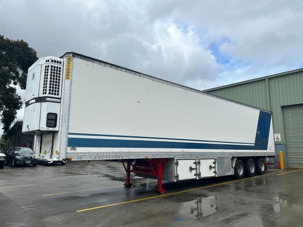 1997 Maxicube St3 24 Pallet Chiller, Belly Locks Evap image