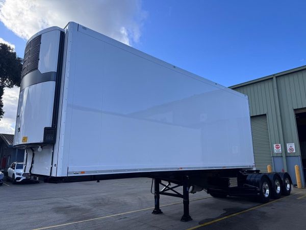 2023 Schmitz Cargobull St3 Lead A 12 Pallet -30 Freezer image