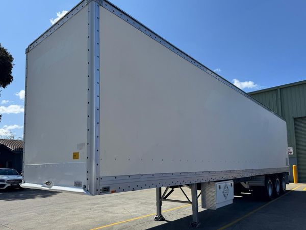 2006 Vawdrey 22 Pallet Dry Freight R/T Bpw image