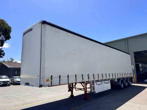 2018 Maxitrans St3 22 Pallet Sd Curtain Sider (2840Mm Side) image