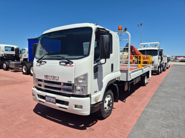 2012 Isuzu FRR600 Crane Truck 5 Ton Rear Mount Crane Truck image