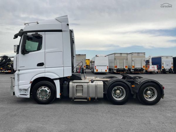 2019 Mercedes-Benz Actros 2658 image