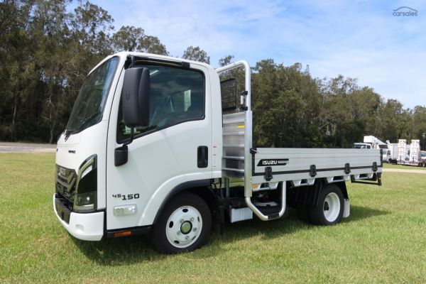 2026 Isuzu N Series NLR 45-150 DT D25 Traypack image