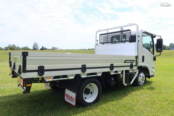 2026 Isuzu N Series NLR 45-150 DT D25 Traypack image