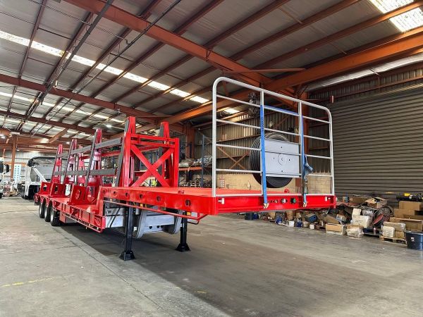 Stonestar Drop Deck Concrete Panel Trailer image