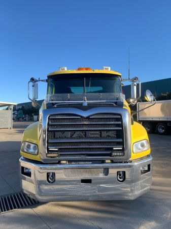 2016 Mack GRANITE Primemover image