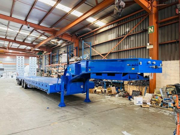 Stonestar Quad Axle Longer Version For 40 Ft Container image