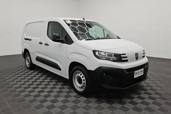 2026 Peugeot Partner Pro K9 LWB Low Roof image