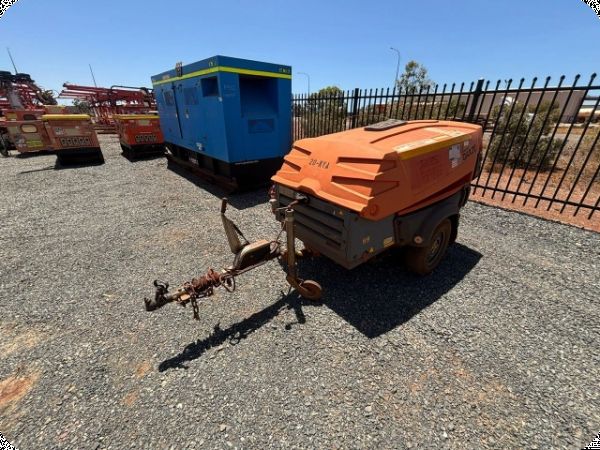 2015 Atlas Copco QAX20 Single Axle Trailer image