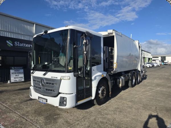 2016 Mercedes Benz Econic 2630 6x4 Garbage (Council Asset) image