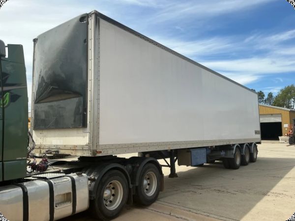2006 Lucar Triaxle Insulated Pantech B Trailer image