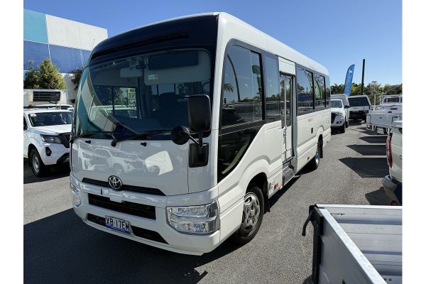 2023 Toyota Coaster  GDB70R image