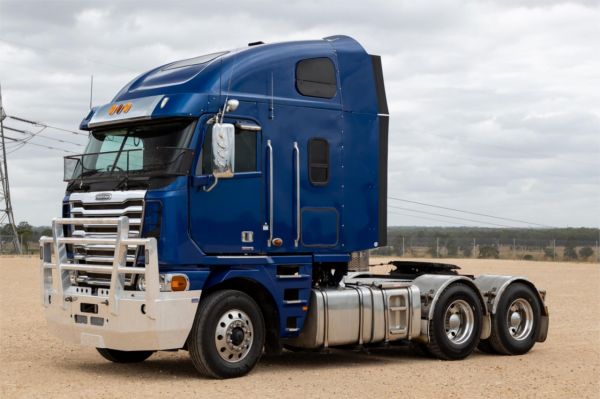 2014 Freightliner Argosy Prime Mover image