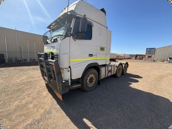 2013 Volvo FH MK2 6x4 Prime Mover image
