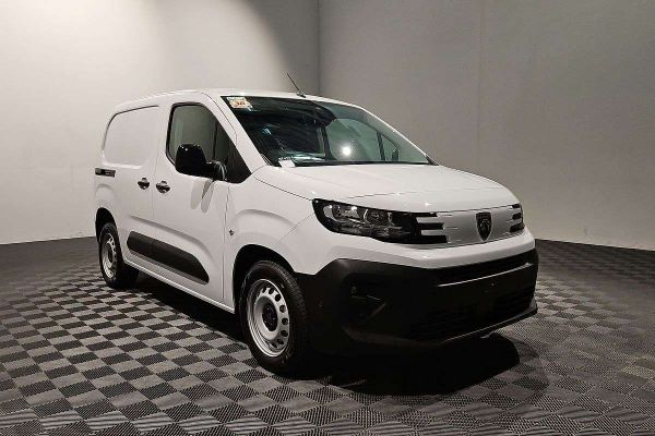 2026 Peugeot Expert Pro K0 SWB image