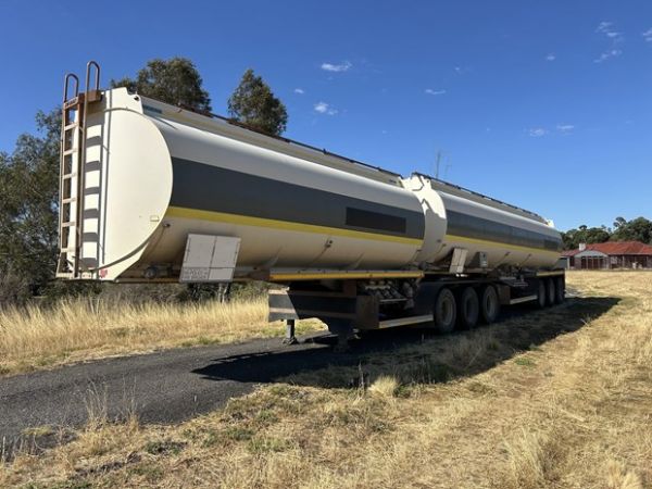 2018 TIEMAN ROAD TRAIN LEAD FUEL TANKER image