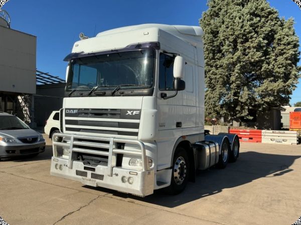 2015 DAF XF 105 6x4 Prime Mover **Engine Issues** image