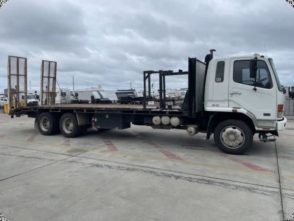 2007 Mitsubishi Fuso Fighter FN600 6x4 Beavertail image