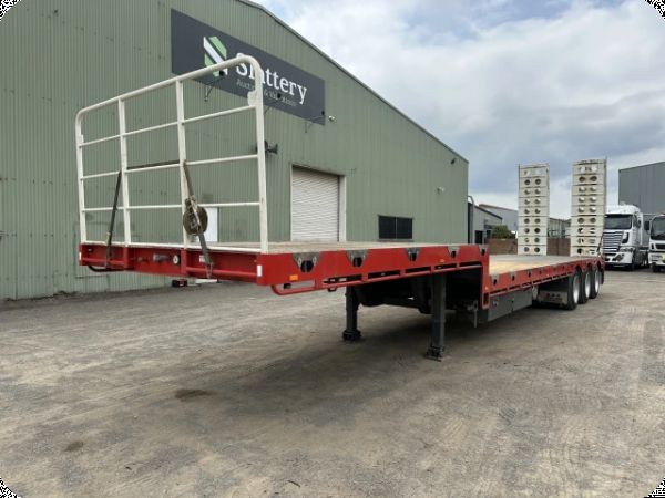 2024 AAA Trailers M45FTADDR Tri-Axle Drop Deck Trailer image
