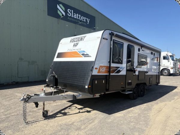 2024 Viscount V2 Family Caravan Trailer image