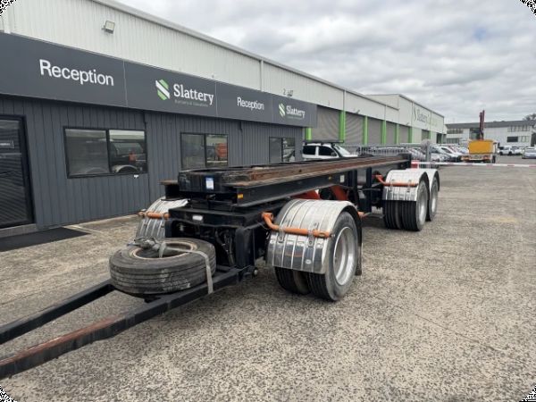 2001 Banmere Tri Axle Tipping Hooklift Bin Carrier Dog Trailer image