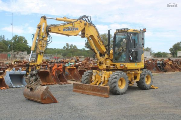 2015 Komatsu PW98MR-8 image