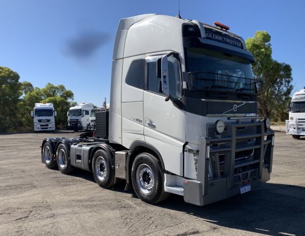 2016 Volvo FH16 700 Prime Mover image