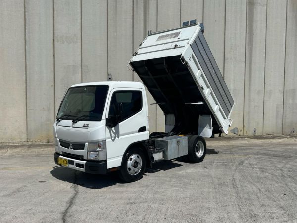 2020 MITSUBISHI FUSO CANTER Tipper FE 615 6.0 MWB image
