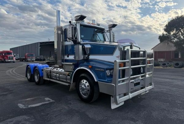 2014 KENWORTH T659 image