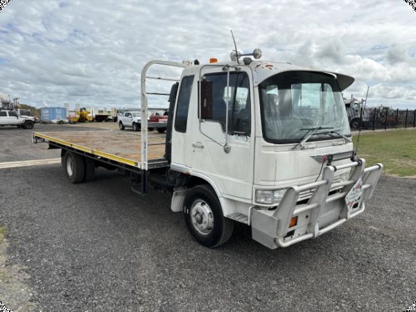 1993 Hino FD Series 4x2 Tray Truck image