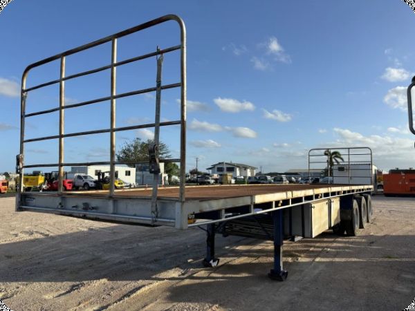 1984 Barker Semi Trailer B Trailer image