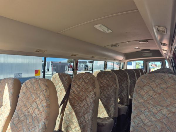 2009 Fuso Rosa City bus 25 seat AUTO Deluxe Bus image