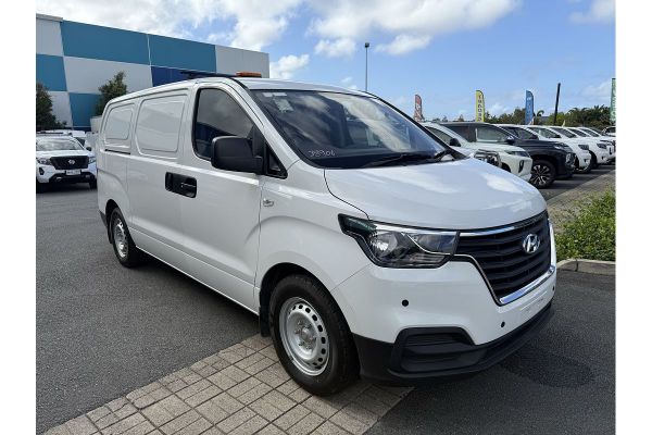 2019 Hyundai iLoad TQ4 image