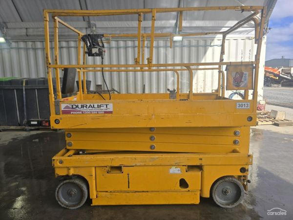 2015 Haulotte Compact 10 compact 10 image