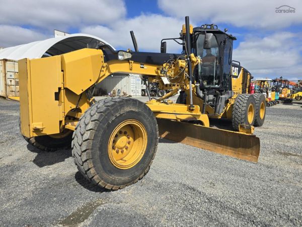 2014 Caterpillar 140M VHP Plus Grade Control image