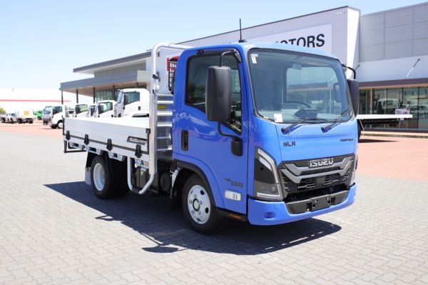 2026 Isuzu NLR 45-150 Tray DT D25 Tray pack image