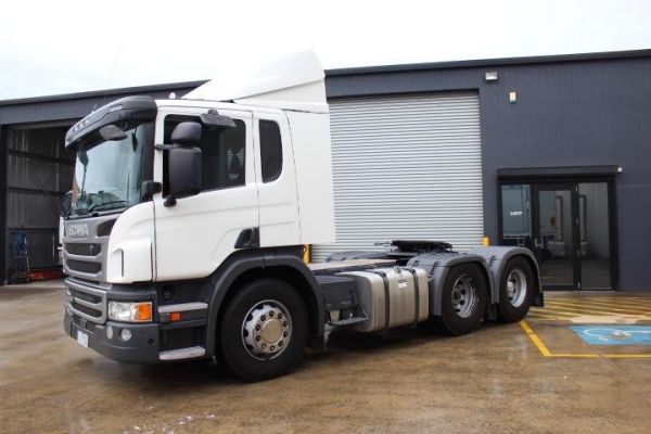 2017 Scania P Series P440 image