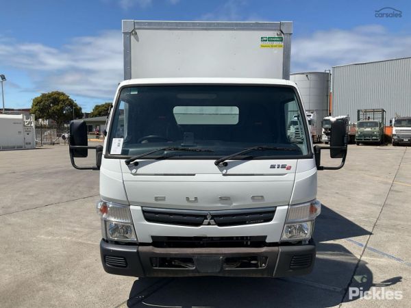 2022 Mitsubishi Canter 515 Pantech image