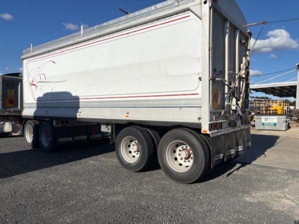 2002 Tefco Dog Tipper Quad image