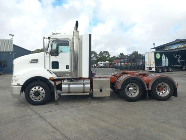 2016 Kenworth T409 Primemover T409 image