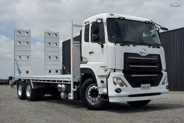 2019 U.D. Quon CW26 390 6x4 Beavertail image