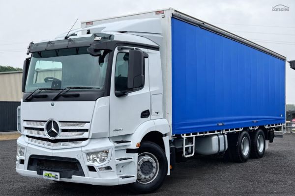 2018 Mercedes-Benz Actros 2530 M-cab LOW KMS image