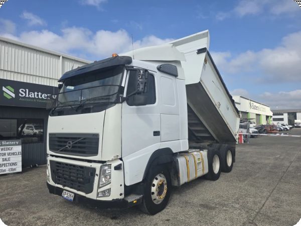 2008 Volvo FH 13 6x4 Tipper (Auto) image