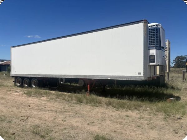 1996 Maxi Cube Tri-Axle Refrigerated Pantech image