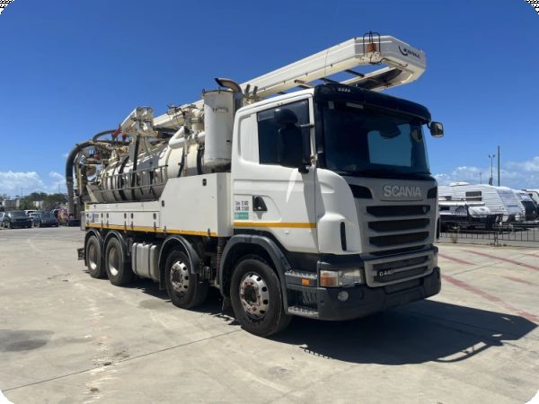 2012 Scania G440 8x4 Kroll Vacuum image