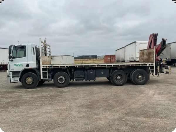 2011 DAF CF 75.360 8x4 Crane Truck image