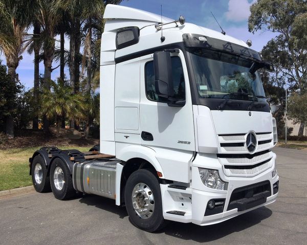 Mercedes-Benz 2653 Pure with Hydraulics image